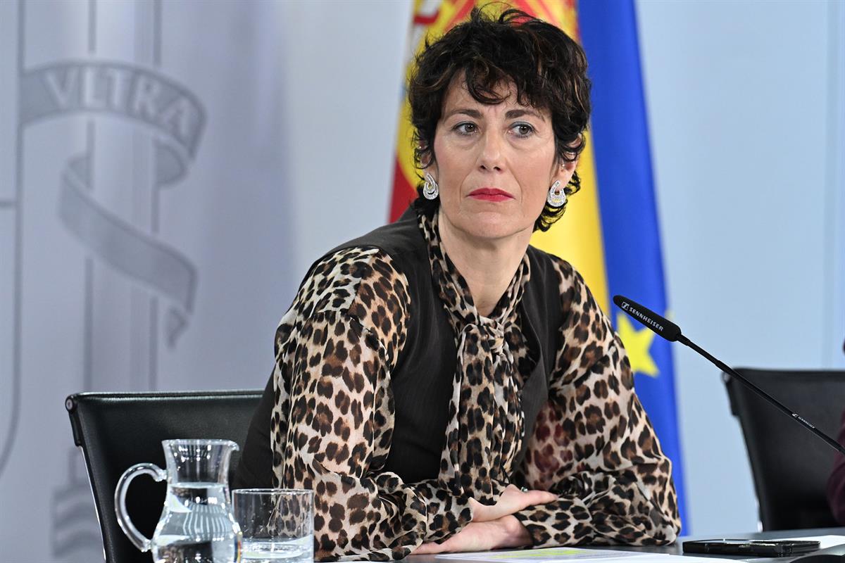 La ministra de Inclusión, Seguridad Social y Migraciones, Elma Saiz, en la rueda de prensa tras el Consejo de Ministros
