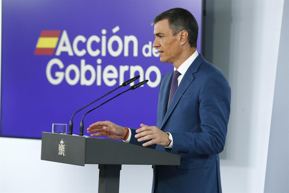 El presidente del Gobierno, Pedro Sánchez, durante la rueda de prensa en La Moncloa