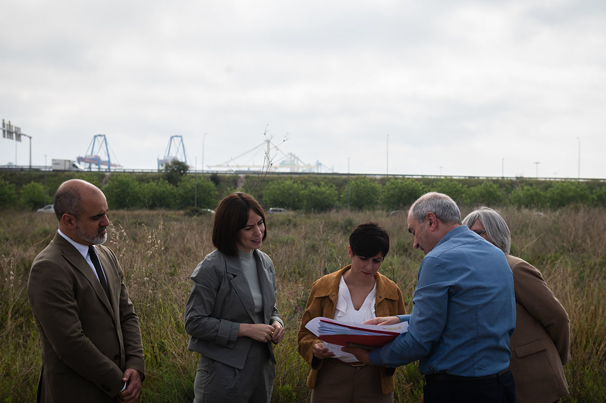 La ministras Rodríguez y Morant visitan los terrenos donde se ubicará la Ciudad de la Industrialización de la Construcción
