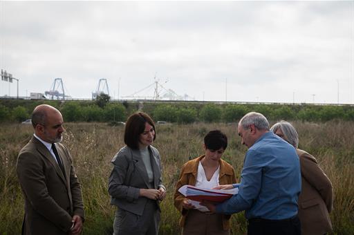 La ministras Rodríguez y Morant visitan los terrenos donde se ubicará la Ciudad de la Industrialización de la Construcción